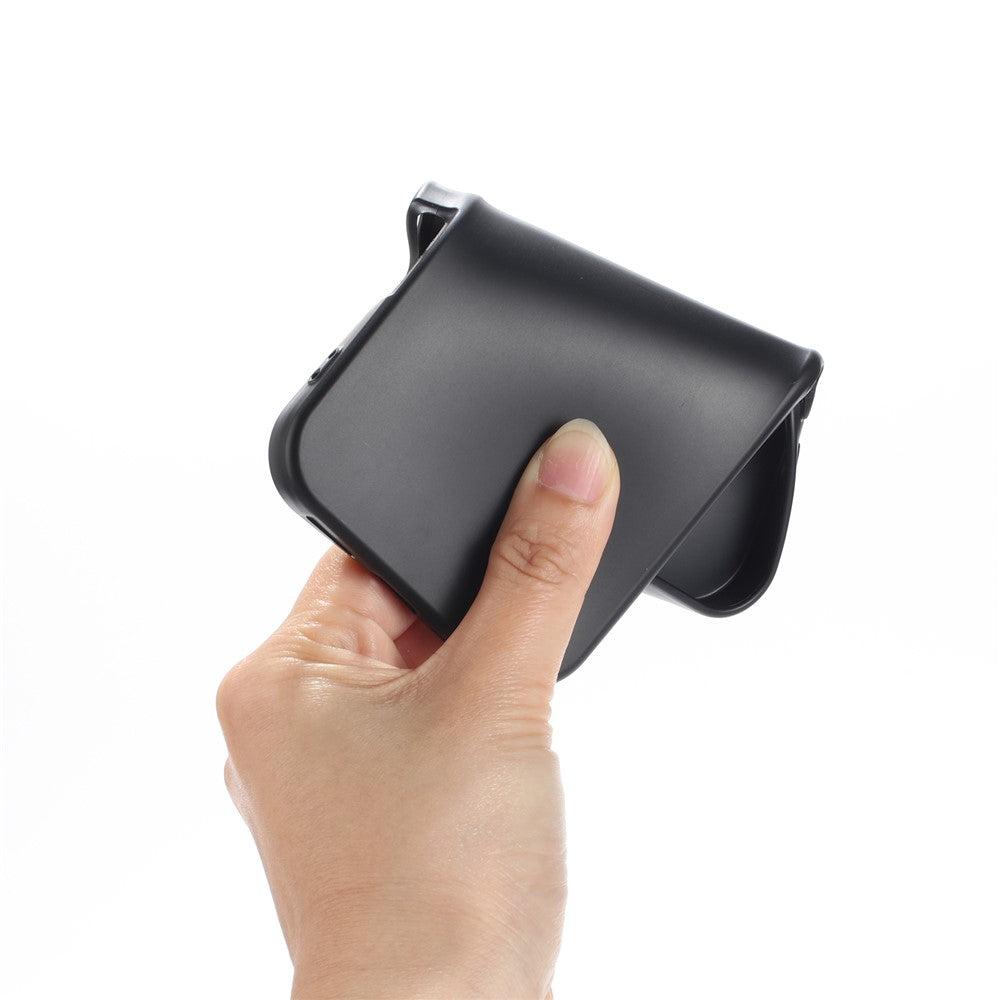 iPhone 17 TPU Case Soft Matte Anti-fingerprint Phone Back Cover